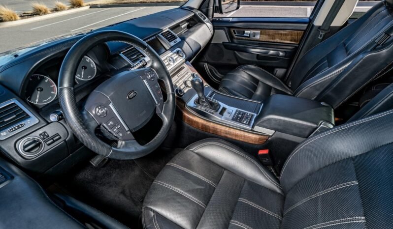 2013 Land Rover Range Rover Sport HSE full