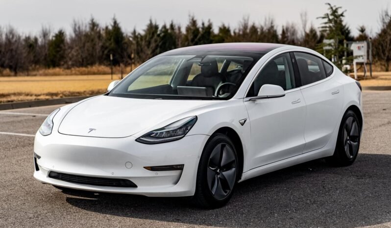2018 Tesla Model 3 Long Range full