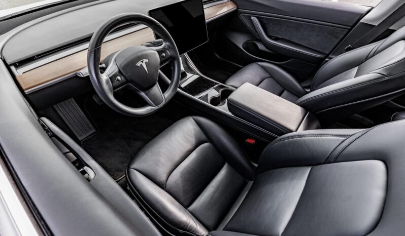 2018 Tesla Model 3 Long Range full