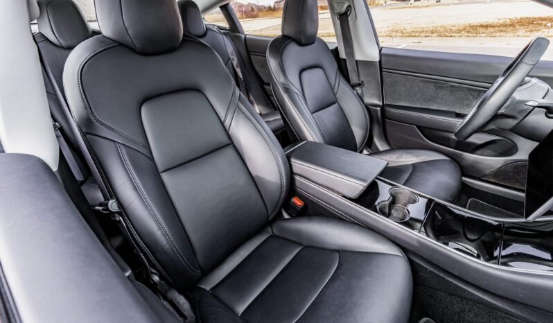 2018 Tesla Model 3 Long Range full