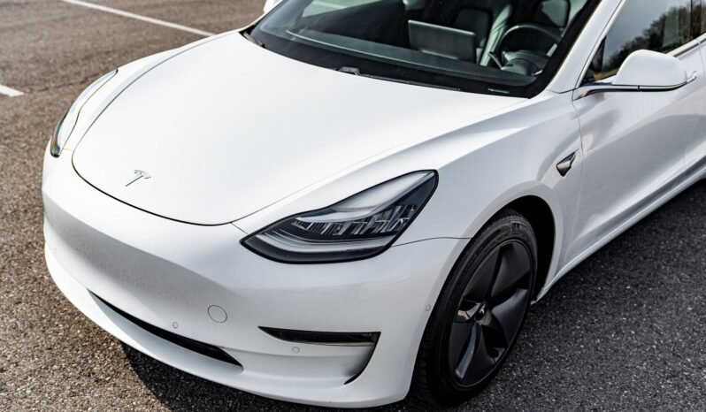 2018 Tesla Model 3 Long Range full