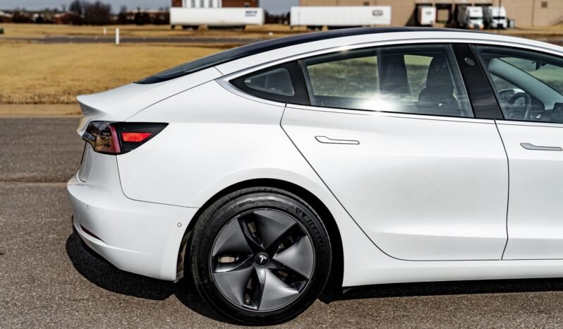 2018 Tesla Model 3 Long Range full