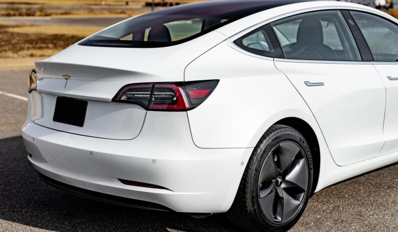 2018 Tesla Model 3 Long Range full