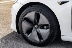 2018 Tesla Model 3 Long Range full