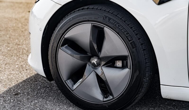 2018 Tesla Model 3 Long Range full