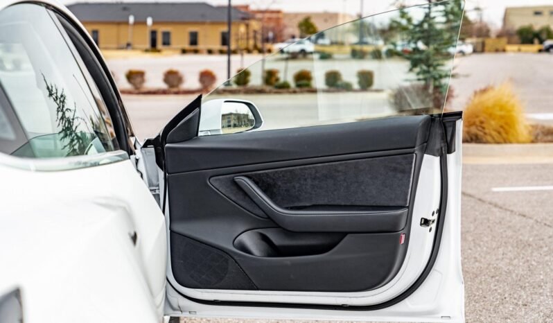 2018 Tesla Model 3 Long Range full