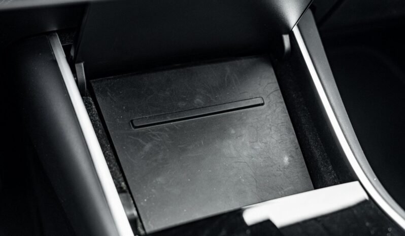 2018 Tesla Model 3 Long Range full