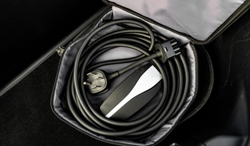 2018 Tesla Model 3 Long Range full