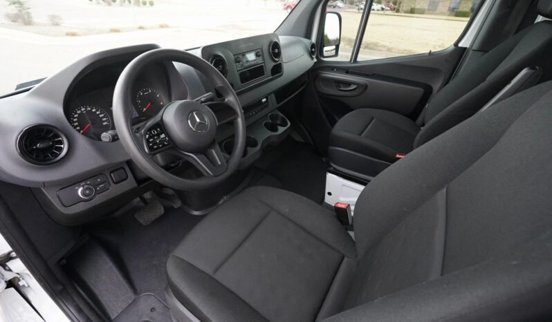 2020 Mercedes-Benz Sprinter 2500 full