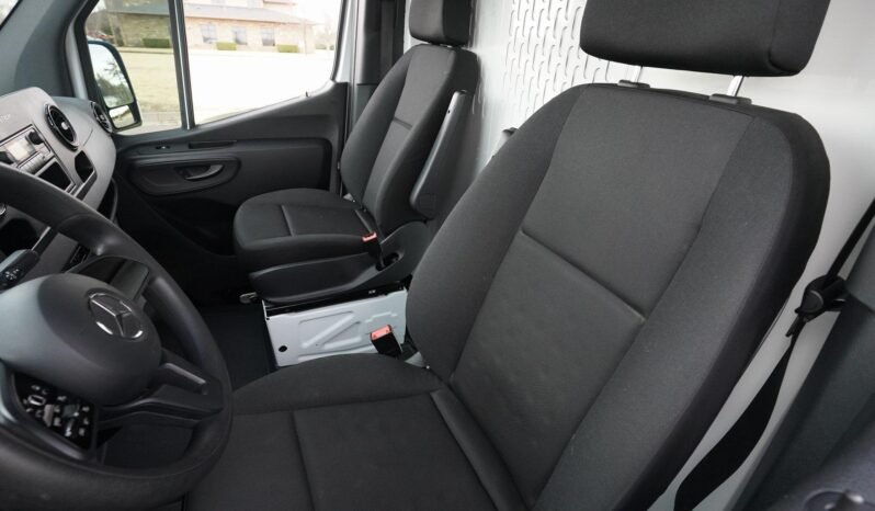 2020 Mercedes-Benz Sprinter 2500 full