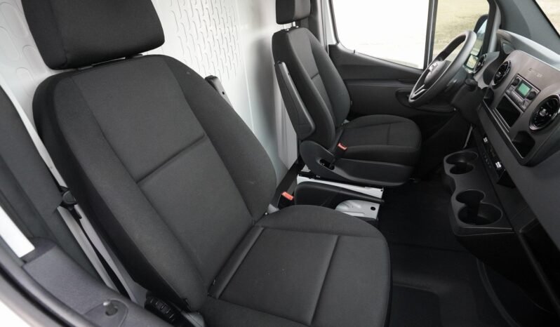 2020 Mercedes-Benz Sprinter 2500 full