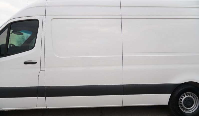 2020 Mercedes-Benz Sprinter 2500 full