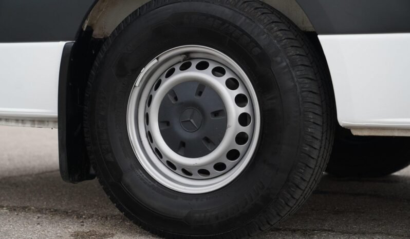 2020 Mercedes-Benz Sprinter 2500 full