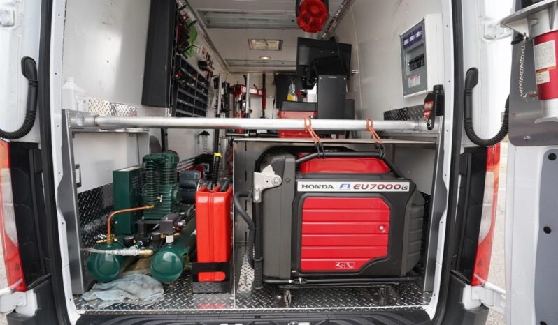 2020 Mercedes-Benz Sprinter 2500 full