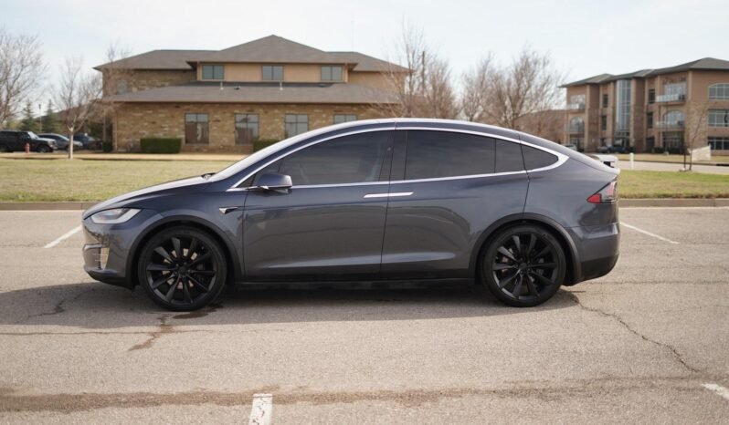 2020 Tesla Model X Long Range full