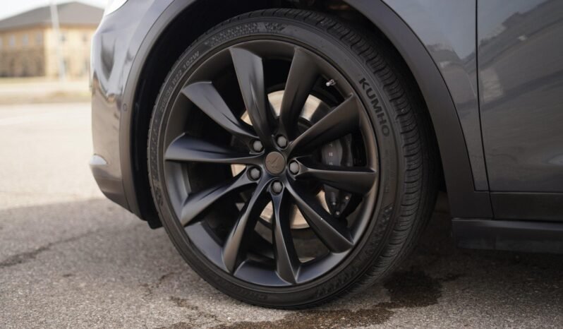 2020 Tesla Model X Long Range full