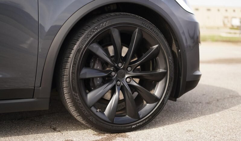 2020 Tesla Model X Long Range full
