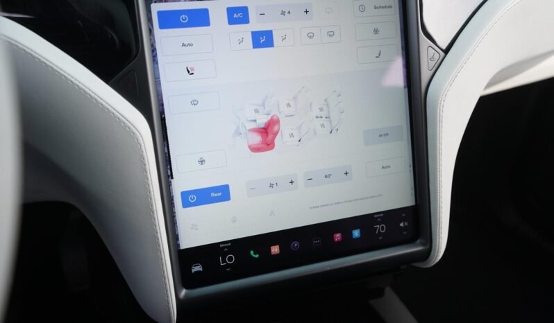 2020 Tesla Model X Long Range full