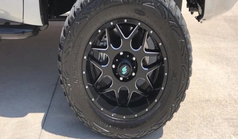 2018 Toyota Tundra SR5 TRD 4×4 full