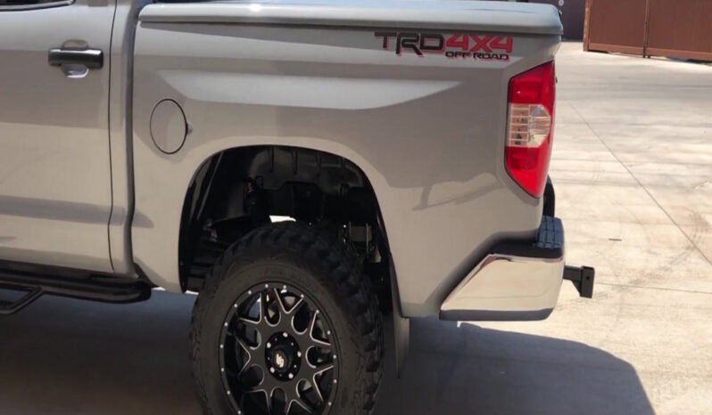 2018 Toyota Tundra SR5 TRD 4×4 full