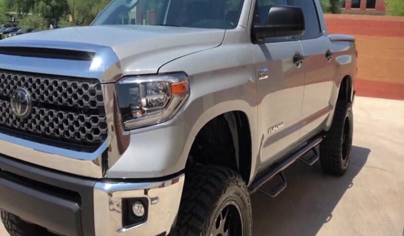 2018 Toyota Tundra SR5 TRD 4×4 full