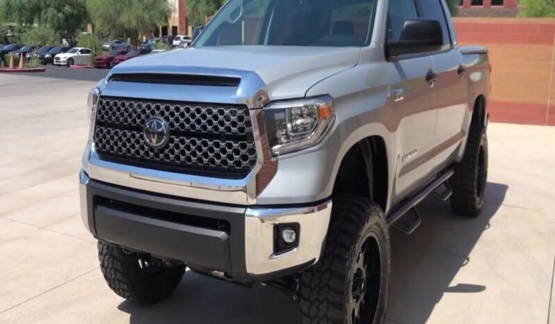 2018 Toyota Tundra SR5 TRD 4×4 full