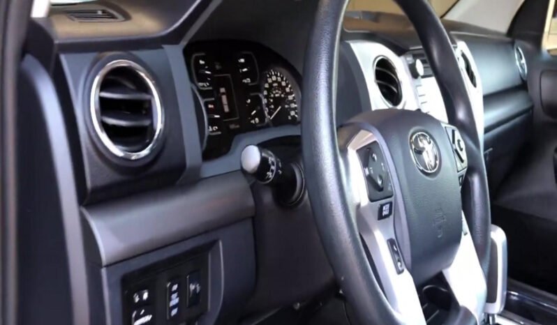 2018 Toyota Tundra SR5 TRD 4×4 full