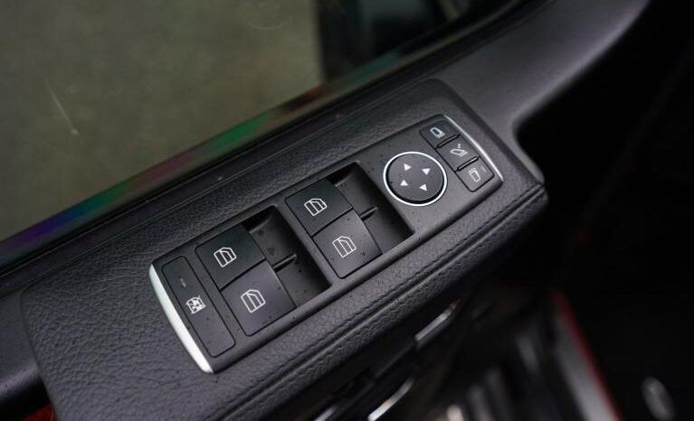 2017 Mercedes-Benz G 63 AMG full