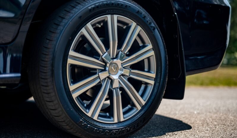 2017 Lexus LX 570 full