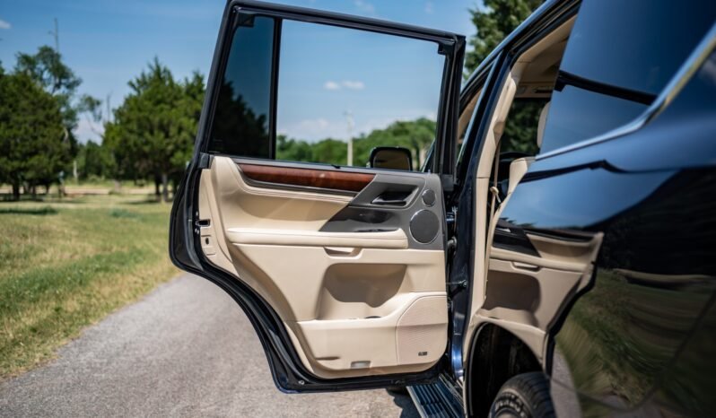 2017 Lexus LX 570 full