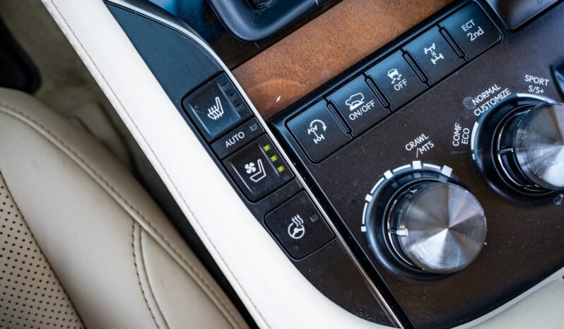 2017 Lexus LX 570 full