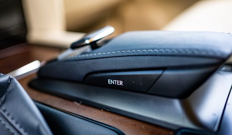 2017 Lexus LX 570 full